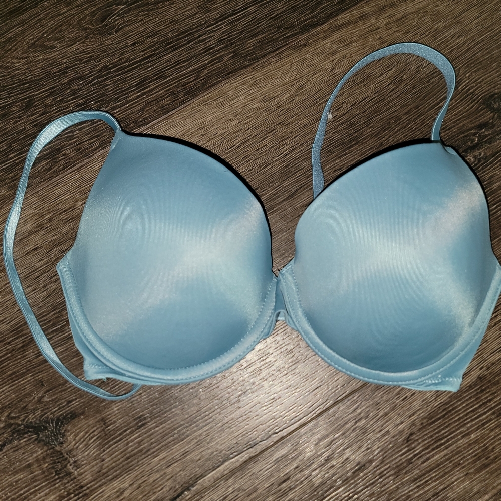 Pink 32D Wear Everywhere Bra